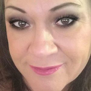 Meet your Posher, Regina